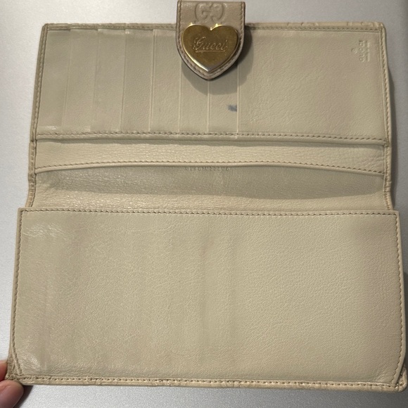 Authentic Gucci Leather Wallet with Heart Clasp